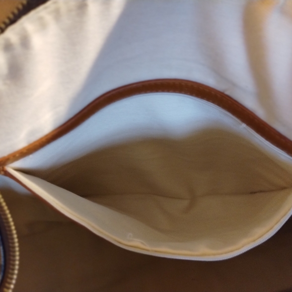 Michael Kors large duffle bag - Picture 9 of 15